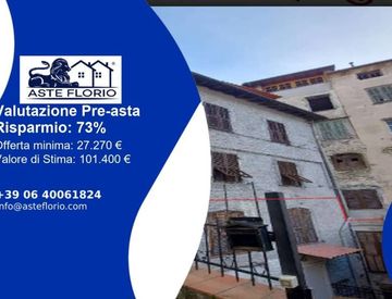 Foto 1 di 16 - Trilocale in Vendita in Via Piazza a Pigna