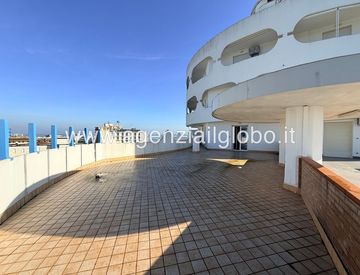 Vista - Trilocale in Vendita in Viale Portogallo 11 a Comacchio