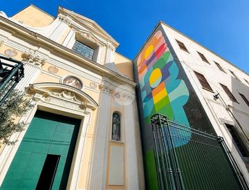 Vista - Quadrilocale in Vendita in Salita Cinesi 61 a Napoli