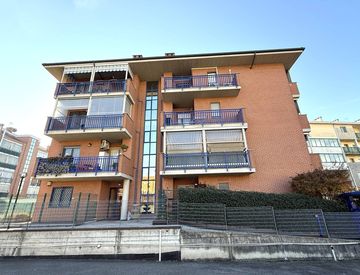 Vista - Quadrilocale in Vendita in Via L. Ariosto 32 a Settimo Torinese