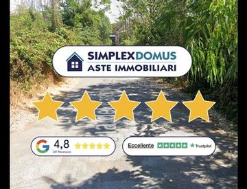 Foto 1 di 32 - Trilocale in Vendita in Via del Carbonio a Roma