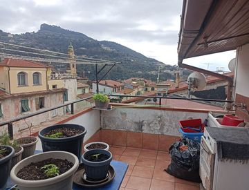 Terrazza - Trilocale in Vendita in zona Centro a Camporosso