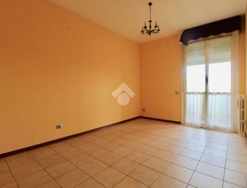 Stanza - Bilocale in Vendita in Via Emilia All'Ospizio 68 a Reggio Emilia