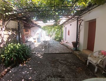 Foto 1 di 16 - Casa indipendente in Vendita in Via mantin a Ceriana