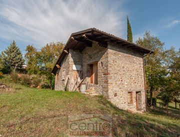 Facciata - Rustico, casale in Vendita in Località Chiosi 94 a Grizzana Morandi