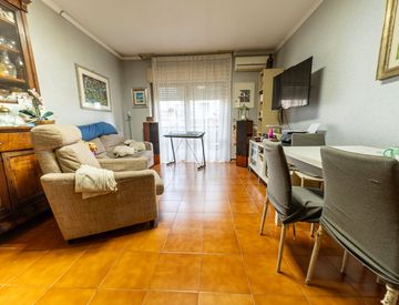 Quadrilocale in Vendita in Via Pollenza 83 a Roma - 95mq - Casa.it