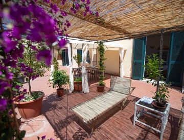 Terrazza - Appartamento in Vendita in Via dei Cristallini a Napoli