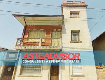 Foto 1 di 16 - Casa bifamiliare, trifamiliare in Vendita in Via Torino 6 a Borgo d'Ale