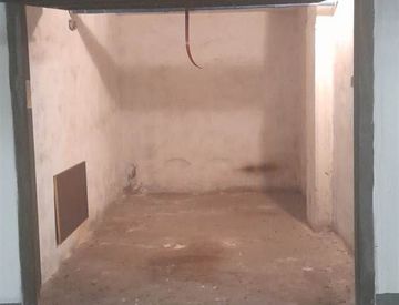 Box auto - Box/posto auto in Vendita in zona Belvedere-Clinica Piacenza a Piacenza