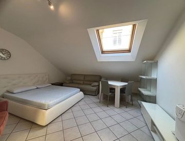 Foto 1 di 10 - Monolocale in Vendita in Via Ruffini 17 a Ventimiglia