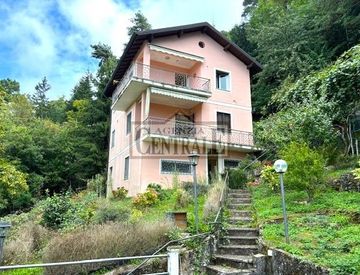 Foto 1 di 64 - Casa bifamiliare, trifamiliare in Vendita in REGIONE NEFIZA a Bajardo