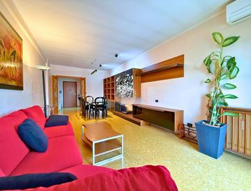 Soggiorno - Trilocale in Vendita in Via Greve 10 a Roma