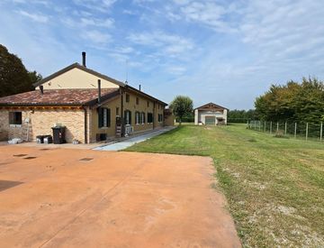 Facciata - Rustico, casale in Vendita a Mirano