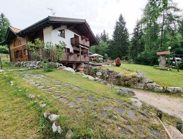 Foto 1 di 58 - Villa in Vendita in Plaze di Tret a Borgo d'Anaunia
