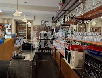 Cucina - Locale commerciale in Vendita in Via delle Ville Prima 1119 a Lucca