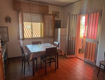 Soggiorno - Trilocale in Vendita in Viale Lazio a Riccione