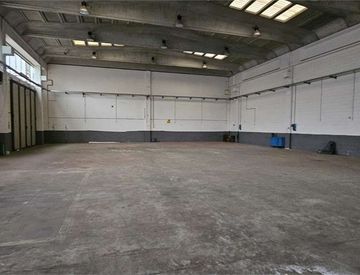 Foto 1 di 12 - Capannone in Affitto in zona Caorsana-Capitolo-Le Mose a Piacenza