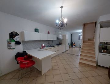 Soggiorno - Villetta a schiera in Vendita in Via Rovegliara a Bressanvido