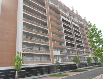 Foto 1 di 18 - Bilocale in Vendita in Via Martiri delle Foibe 21 a Sesto San Giovanni