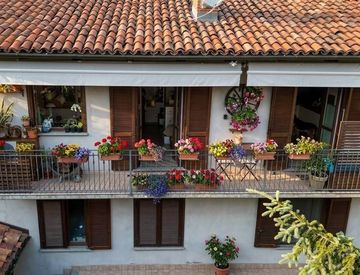 Facciata - Appartamento in Vendita in Via Placido Mossello 4 a Montà
