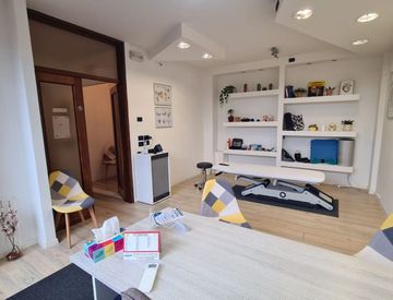 Foto 1 di 19 - Ufficio in Vendita in Via Brugnari di Castelfranco 8 a Castelfranco Veneto