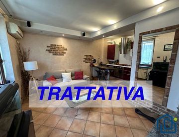 Soggiorno - Casa bifamiliare, trifamiliare in Vendita in Via Cascina Traversagna 17 a Senago