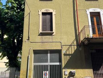 Foto 1 di 13 - Bilocale in Vendita in Via Fratelli Cairoli 58 a Sesto San Giovanni