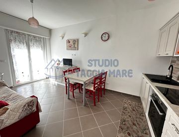 Soggiorno - Bilocale in Vendita in Via Aurelia Levante a Taggia