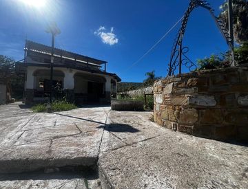 Facciata - Casa indipendente in Vendita in Via Giovanni Romito 12 a Castellabate