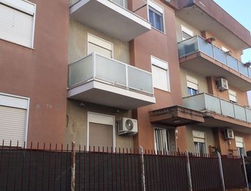 Quadrilocale In Vendita In Via Costantino A Palermo Mq Casa It