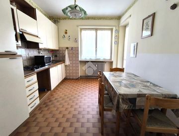 Cucina - Trilocale in Vendita in Via Faldella 33 a Crescentino