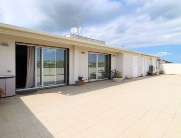 Terrazza - Attico, mansarda in Vendita in Via Roma 337 a Modica