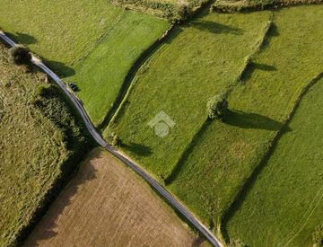 Foto 1 di 15 - Terreno edificabile in Vendita in Via Guglielmo Marconi 32 a Buccinasco