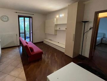 Soggiorno - Bilocale in Affitto in Corso Giuseppe Garibaldi 94 a Legnano