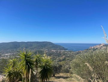 Vista - Casa indipendente in Vendita in zona Centro a Castellabate