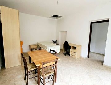 Soggiorno - Monolocale in Vendita in Via Francesco Paglia 5 a Catanzaro