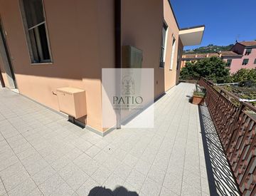 Terrazza - Bilocale in Vendita in Via Goffredo Mameli 7 a Taggia