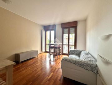 Soggiorno - Bilocale in Vendita in Via Don Erasmo Valenti 7 a Rescaldina