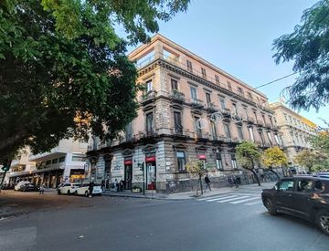 Vista - Appartamento in Vendita in Viale Regina Margherita 4 a Catania