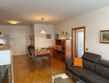 Soggiorno - Quadrilocale in Vendita in Via Similaun a Bolzano