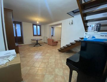 Soggiorno - Appartamento in Vendita in Via Diego Contini 12 a Oristano