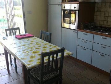 Camera da letto - Quadrilocale in Affitto in Via Carlo Cattaneo 1 a Pisa