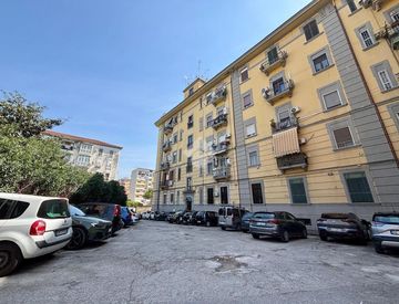 Vista - Quadrilocale in Vendita in Corso Malta 70 a Napoli