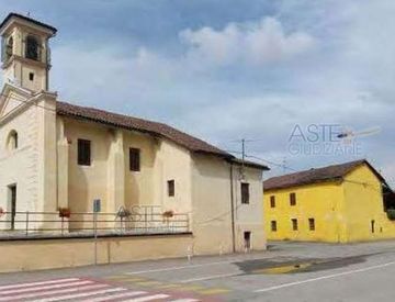 Foto 1 di 6 - Casa indipendente in Vendita in Via Guglielmo Marconi 17 a Crova