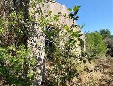 Giardino - Rustico, casale in Vendita in La Chiusa a Rio