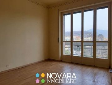 Stanza - Trilocale in Vendita in zona Aranco a Borgosesia
