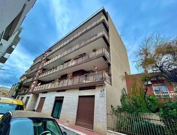 Foto 1 di 21 - Appartamento in Vendita in Via Vito Luciani 8 a Acquaviva delle Fonti