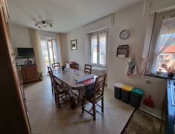Soggiorno - Casa indipendente in Vendita in Via della Bormida 37 a Cengio