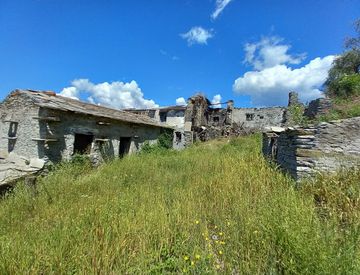 Foto 1 di 15 - Rustico, casale in Vendita a Cogorno