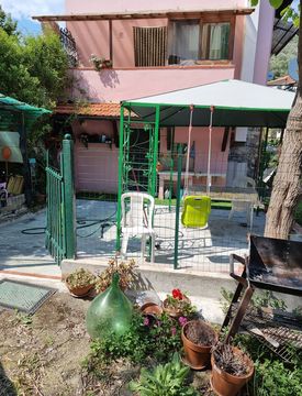 Foto 1 di 55 - Villetta a schiera in Vendita in Via della chiesa a Imperia